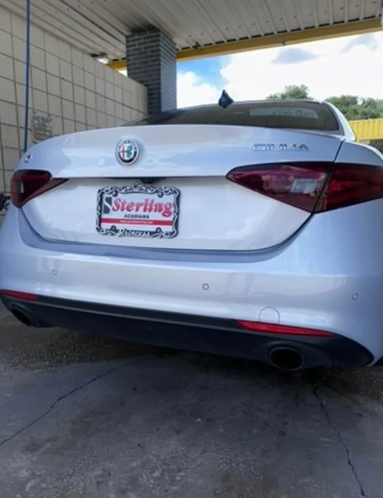 2022 Alfa Romeo Giulia - Image 5 of 9