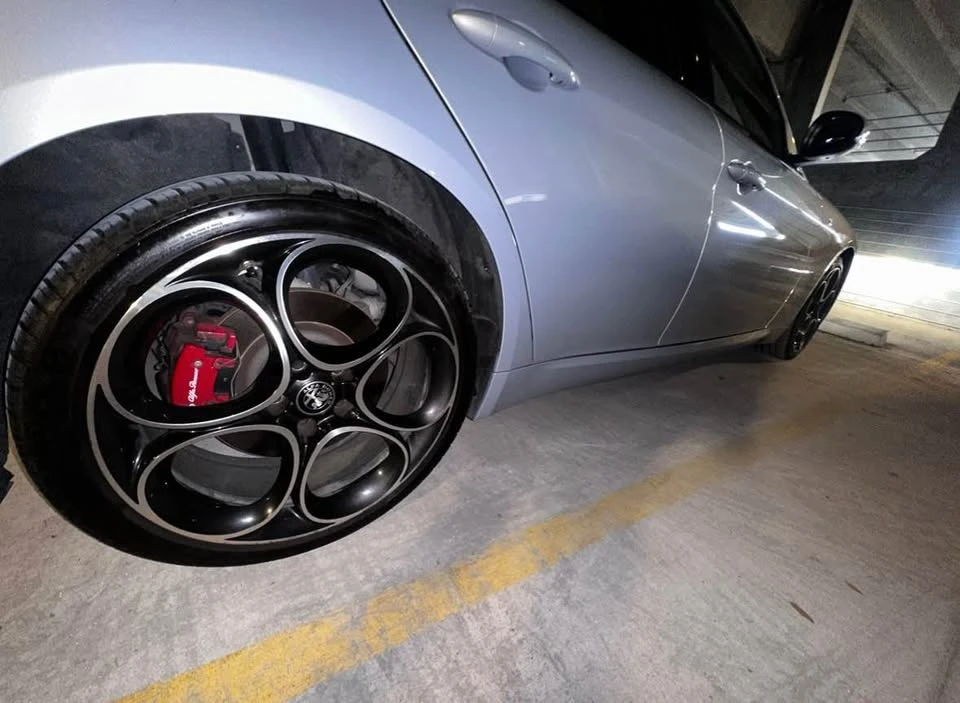2022 Alfa Romeo Giulia - Image 9 of 9
