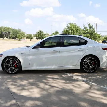 2022 Alfa Romeo Giulia Ti Veloce