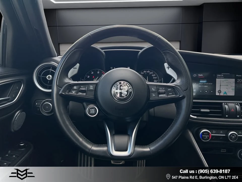2022 Alfa Romeo Giulia - Image 17 of 20