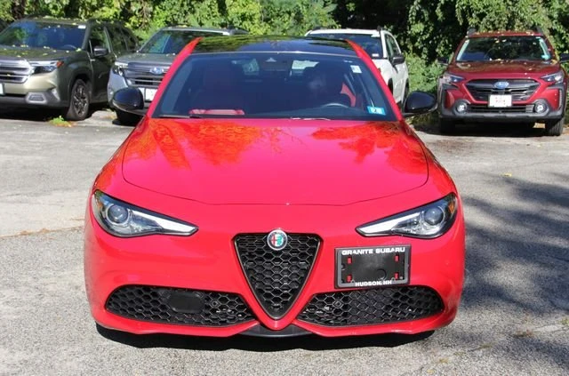 2022 Alfa Romeo Giulia - Image 3 of 20