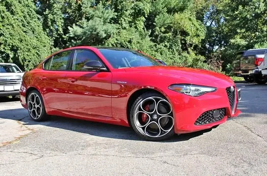 2022 Alfa Romeo Giulia Veloce