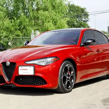 2022 Alfa Romeo Giulia Veloce