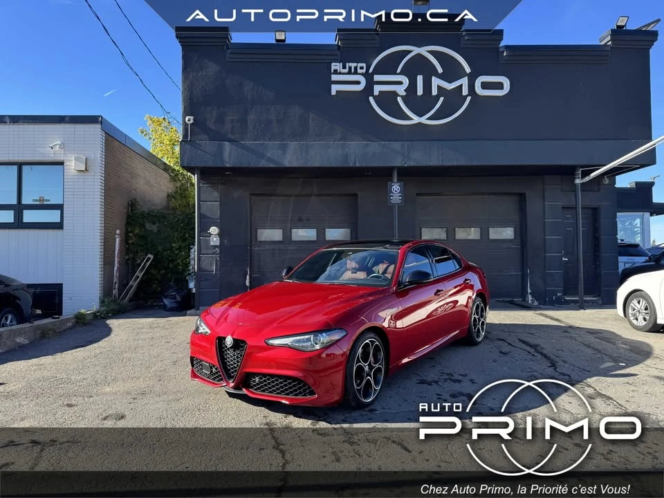 2022 Alfa Romeo Giulia - Image 2 of 20