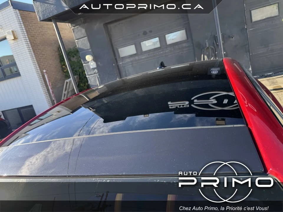 2022 Alfa Romeo Giulia - Image 10 of 20