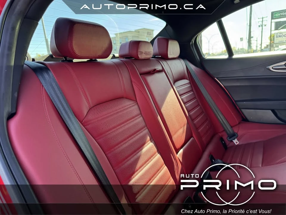 2022 Alfa Romeo Giulia - Image 20 of 20