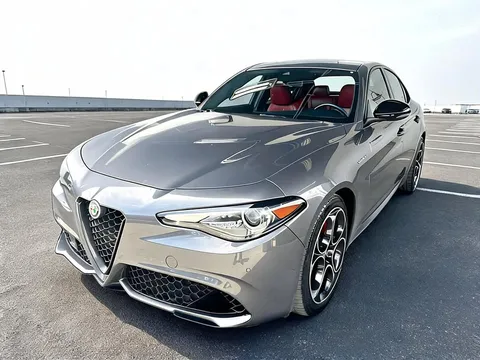 2022 Alfa Romeo Giulia Veloce RWD