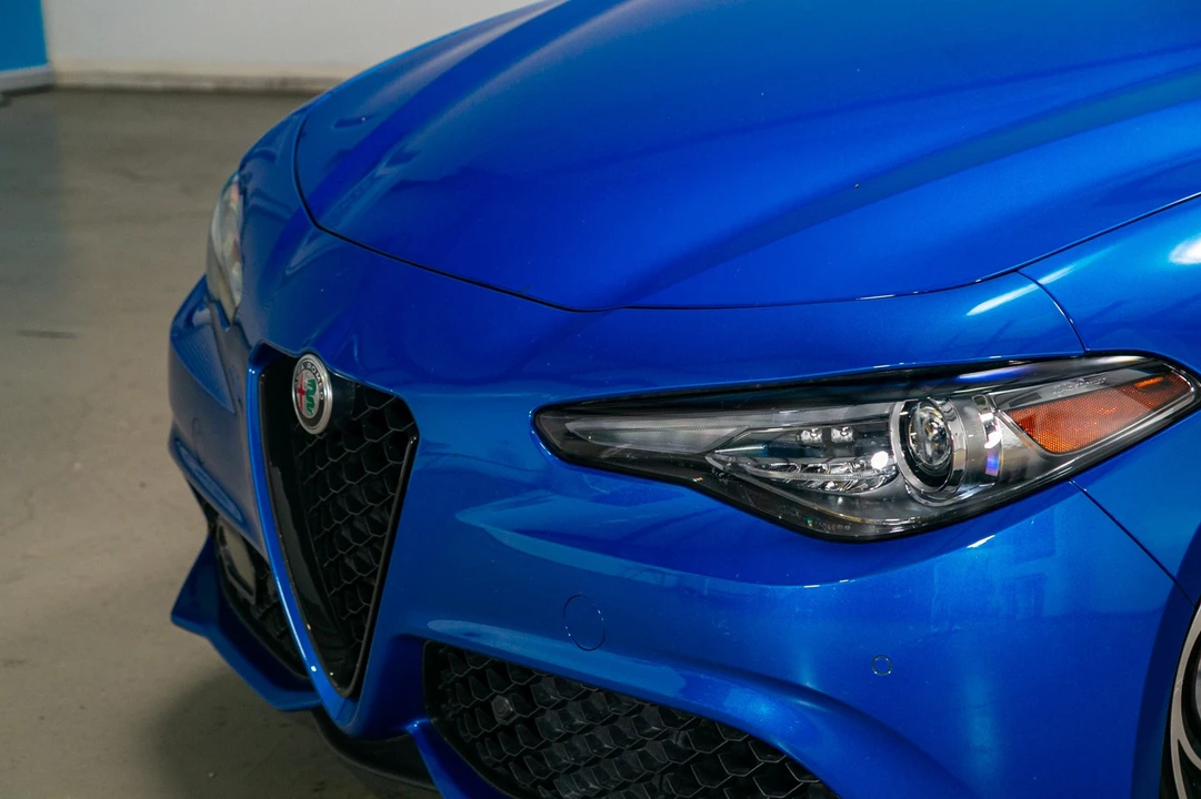 2022 Alfa Romeo Giulia - Image 9 of 21