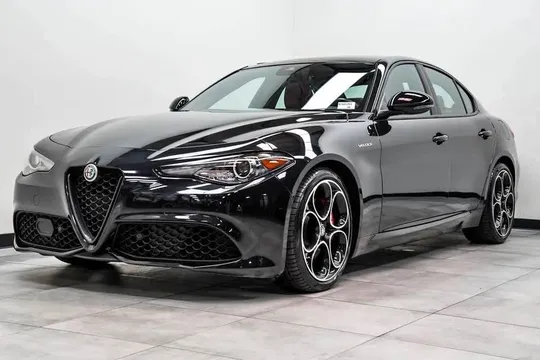 2022 Alfa Romeo Giulia Veloce Sedan 4D