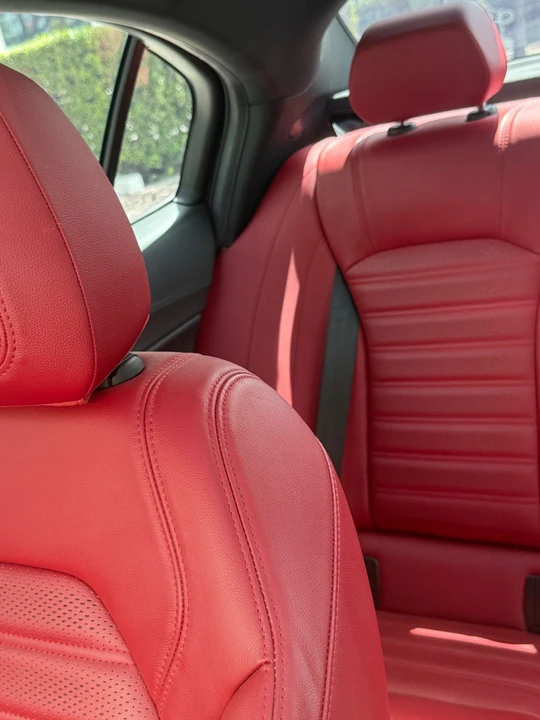 2022 Alfa Romeo Giulia - Image 20 of 26