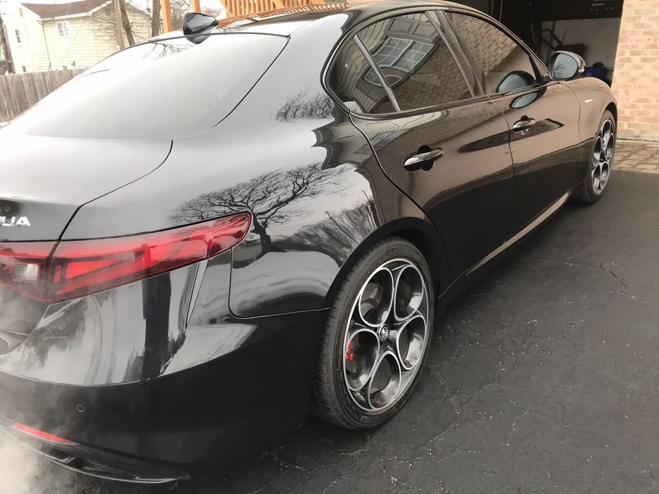 2022 Alfa Romeo Giulia - Image 4 of 20