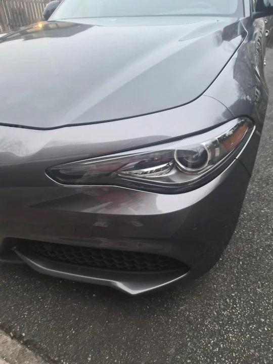 2022 Alfa Romeo Giulia - Image 24 of 31