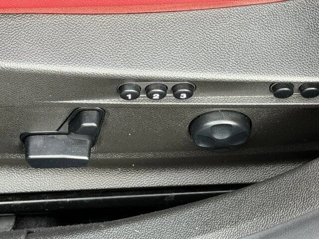2022 Alfa Romeo Giulia - Image 16 of 16