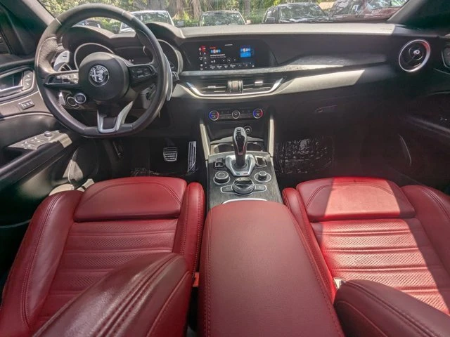 2022 Alfa Romeo Stelvio - Image 10 of 18