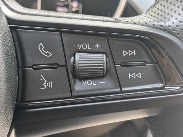 2022 Alfa Romeo Stelvio - Image 17 of 18