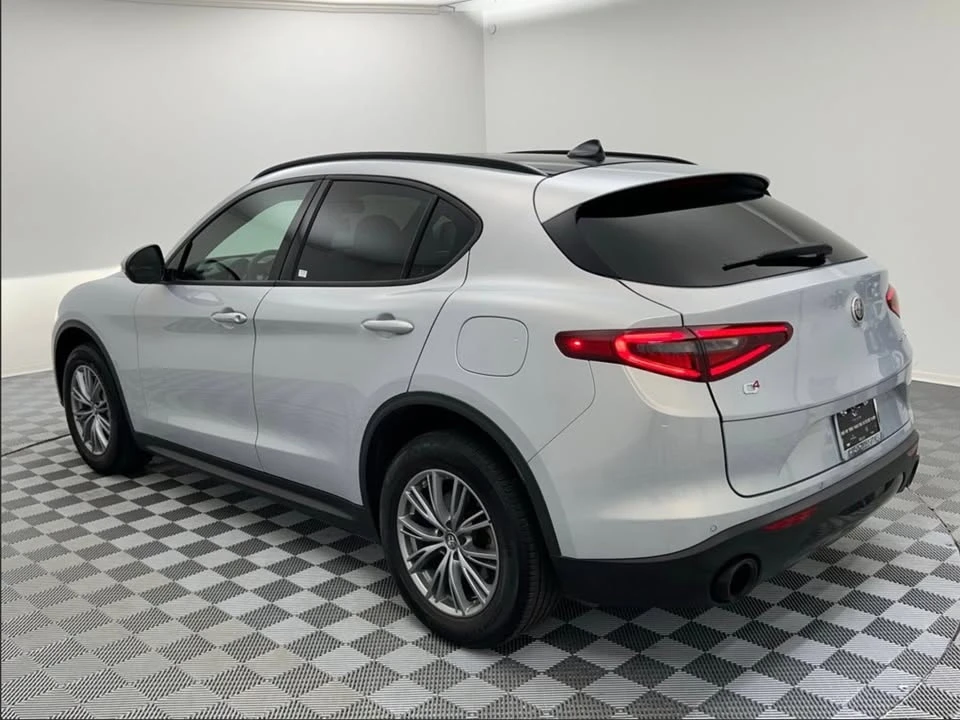 2022 Alfa Romeo Stelvio - Image 6 of 9