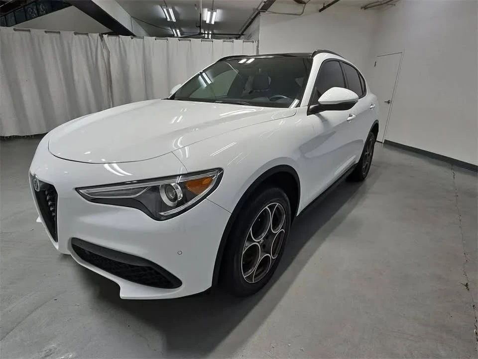 2022 Alfa Romeo Stelvio - Image 3 of 20