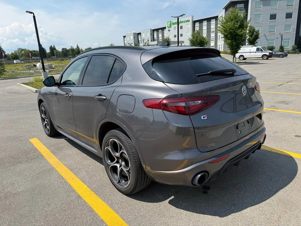 2022 Alfa Romeo Stelvio - Image 6 of 12