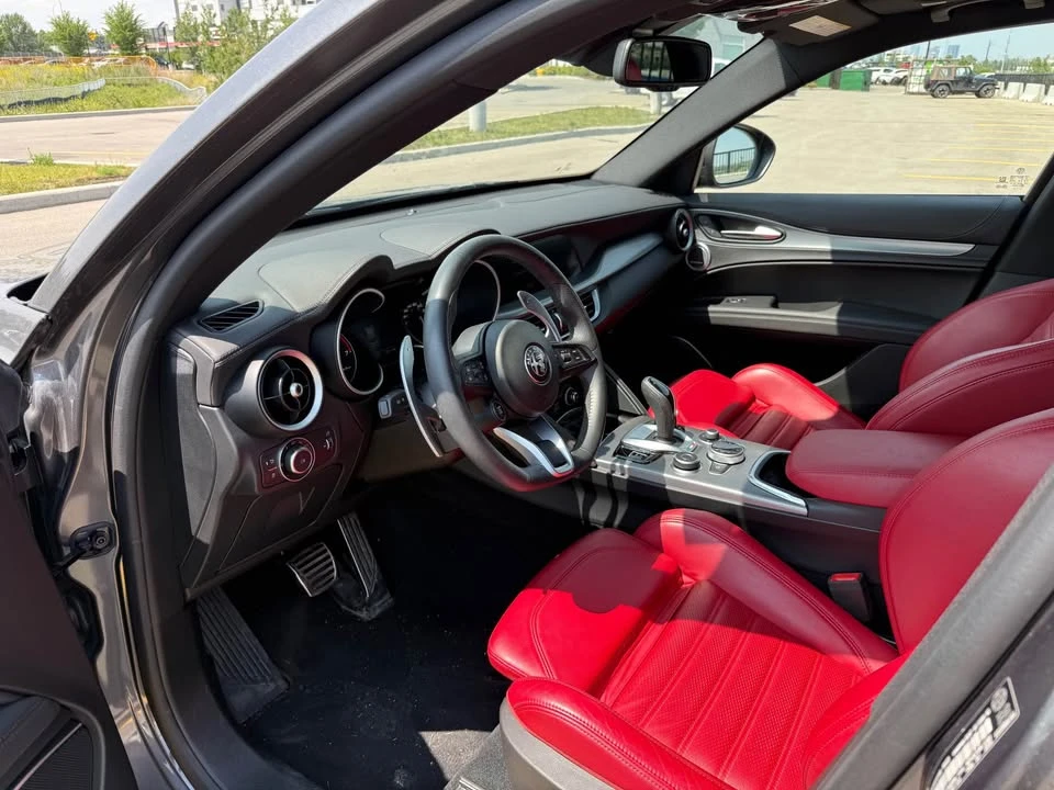 2022 Alfa Romeo Stelvio - Image 7 of 12