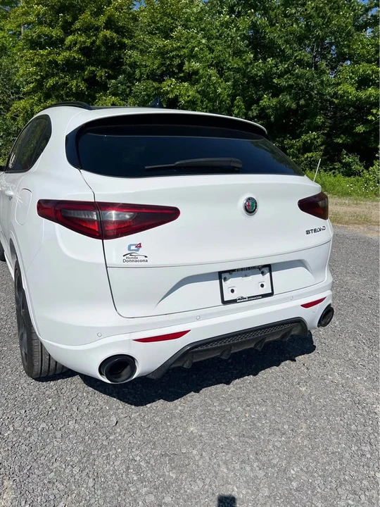 2022 Alfa Romeo Stelvio - Image 3 of 4