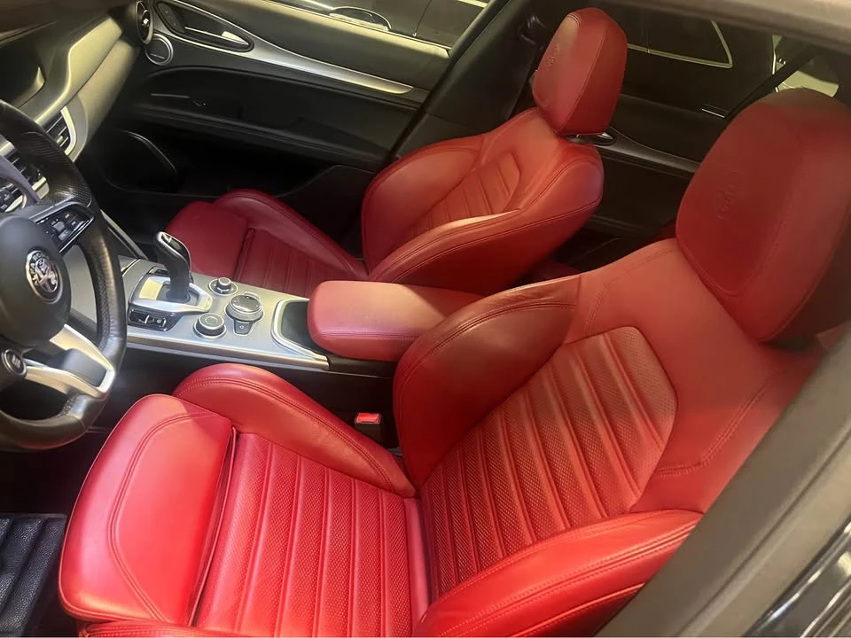 2022 Alfa Romeo Stelvio - Image 5 of 13