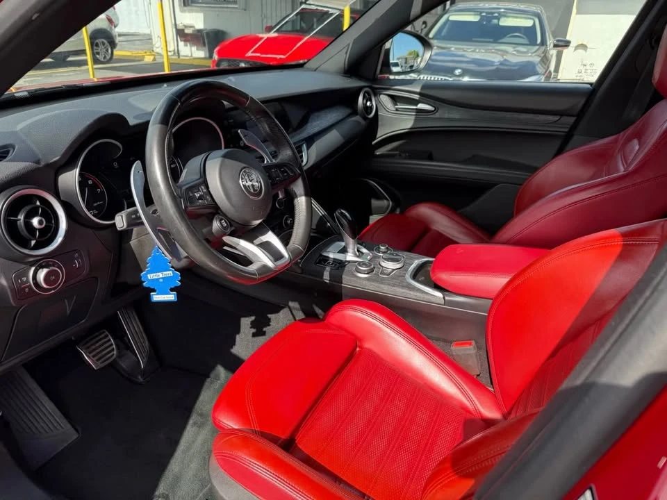 2022 Alfa Romeo Stelvio - Image 6 of 13