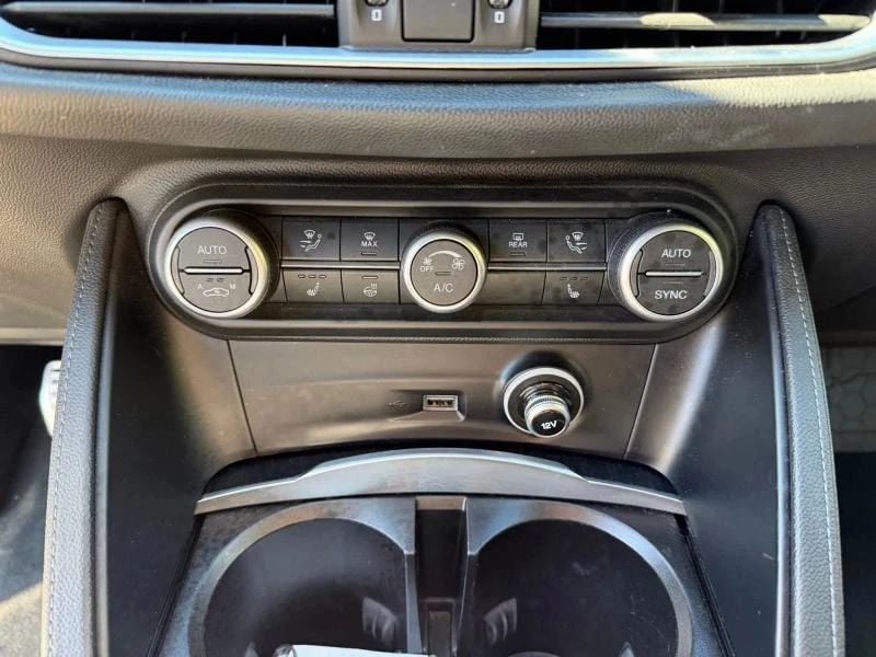2022 Alfa Romeo Stelvio - Image 19 of 19