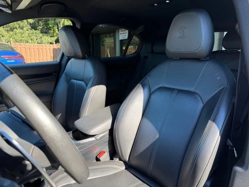 2022 Alfa Romeo Stelvio - Image 10 of 19