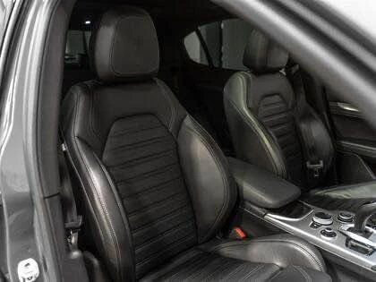 2022 Alfa Romeo Stelvio - Image 10 of 11