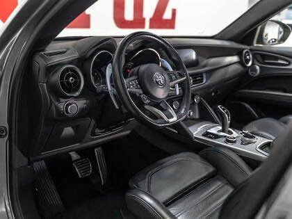 2022 Alfa Romeo Stelvio - Image 6 of 11