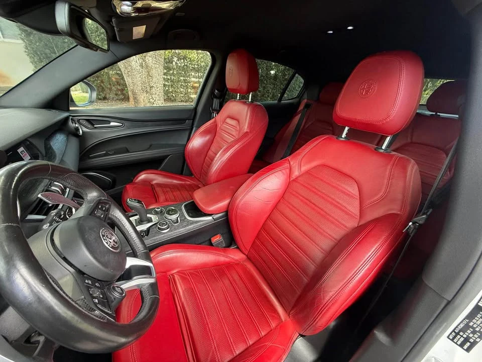 2022 Alfa Romeo Stelvio - Image 14 of 17