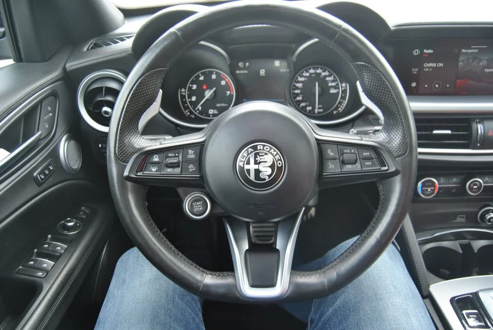 2022 Alfa Romeo Stelvio - Image 12 of 20