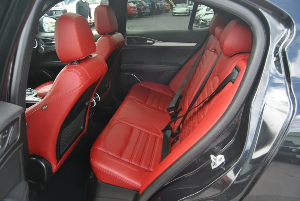 2022 Alfa Romeo Stelvio - Image 9 of 20