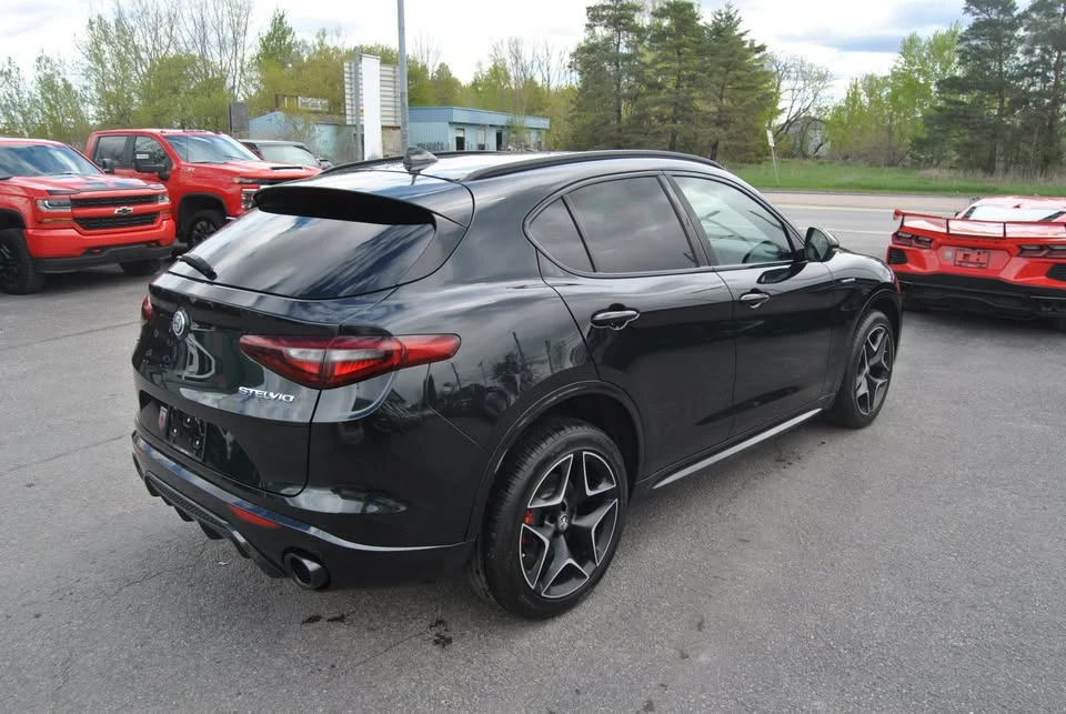 2022 Alfa Romeo Stelvio - Image 5 of 20
