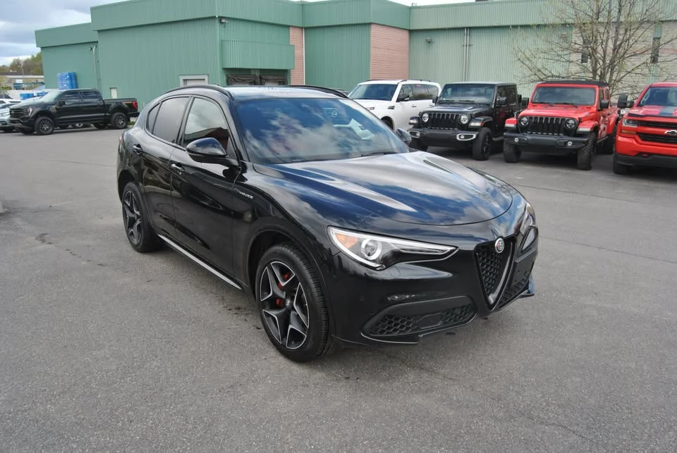 2022 Alfa Romeo Stelvio - Image 7 of 20