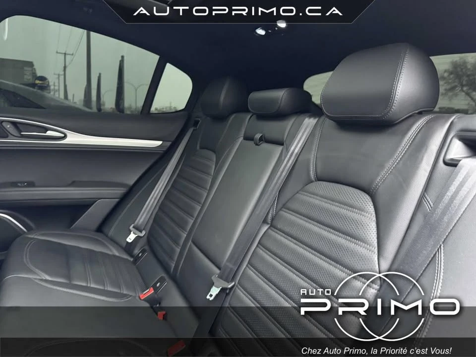 2022 Alfa Romeo Stelvio - Image 18 of 20