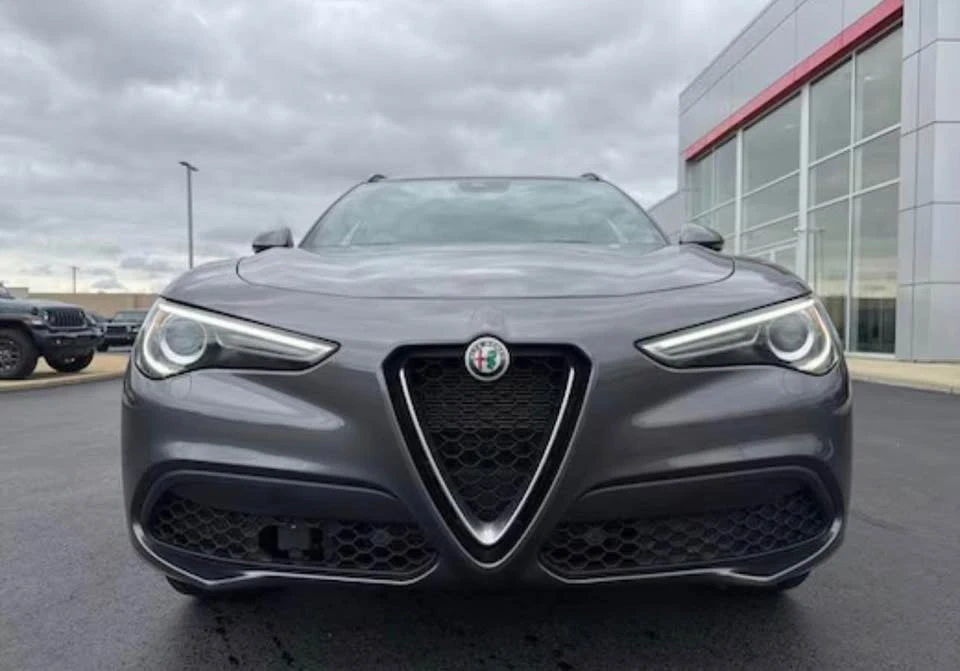 2022 Alfa Romeo Stelvio - Image 3 of 12