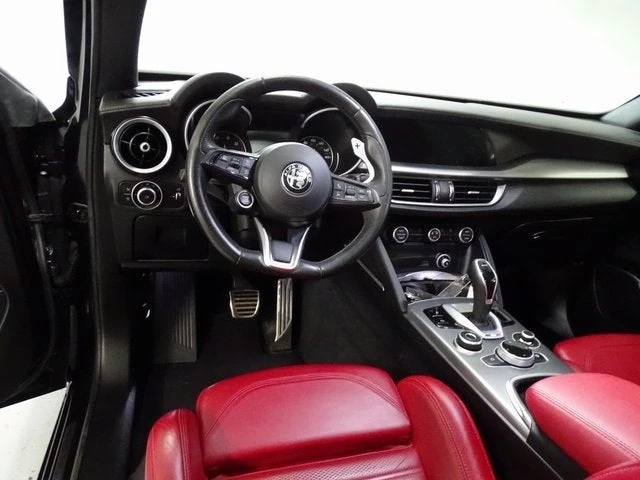 2022 Alfa Romeo Stelvio - Image 5 of 20