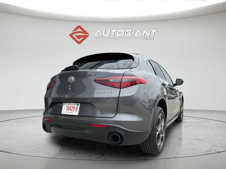 2022 Alfa Romeo Stelvio - Image 10 of 20