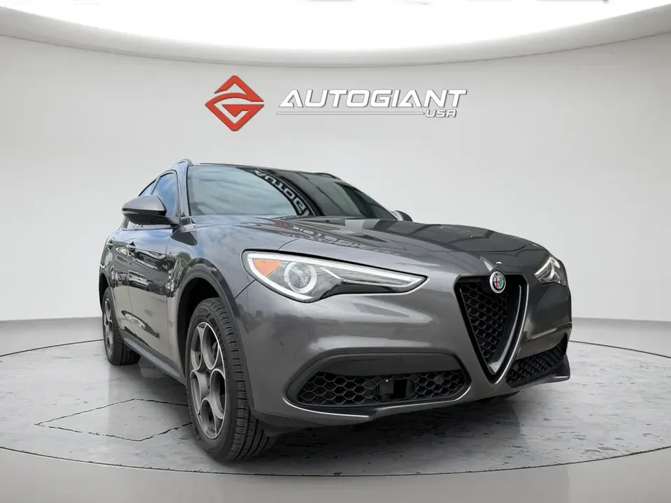 2022 Alfa Romeo Stelvio - Image 14 of 20