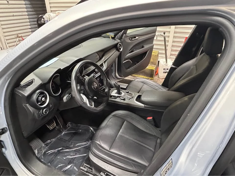 2022 Alfa Romeo Stelvio - Image 8 of 10