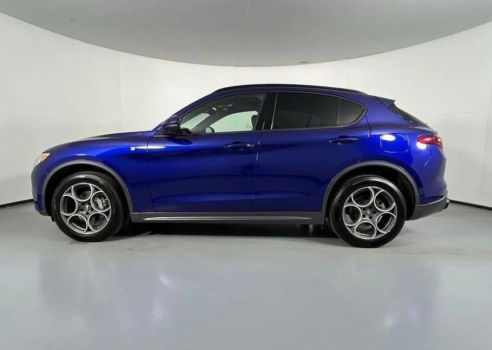 2022 Alfa Romeo Stelvio - Image 4 of 20