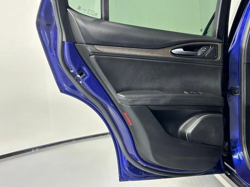 2022 Alfa Romeo Stelvio - Image 16 of 20