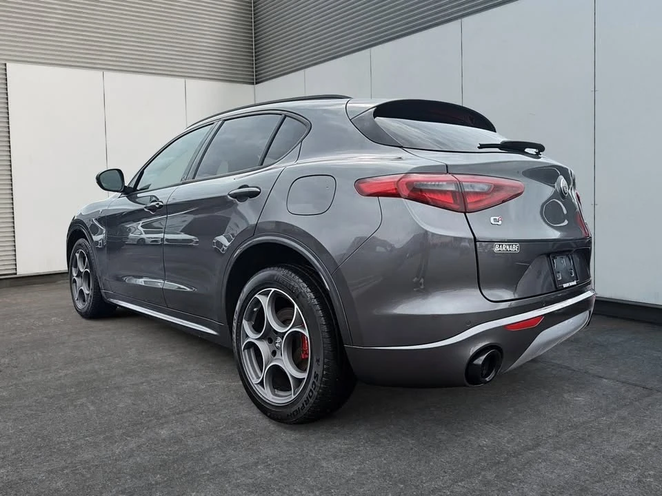 2022 Alfa Romeo Stelvio - Image 4 of 10