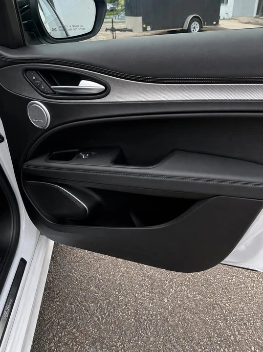 2022 Alfa Romeo Stelvio - Image 7 of 15