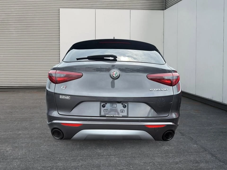 2022 Alfa Romeo Stelvio - Image 3 of 10