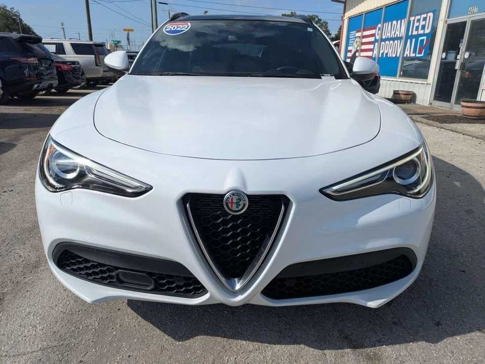 2022 Alfa Romeo Stelvio - Image 8 of 20