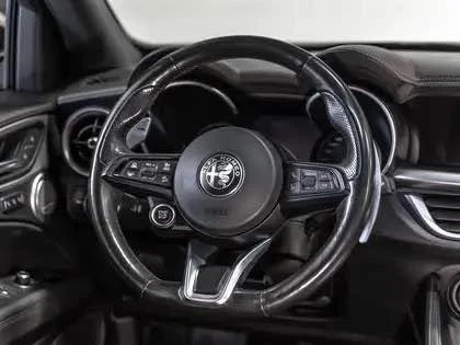 2022 Alfa Romeo Stelvio - Image 4 of 9