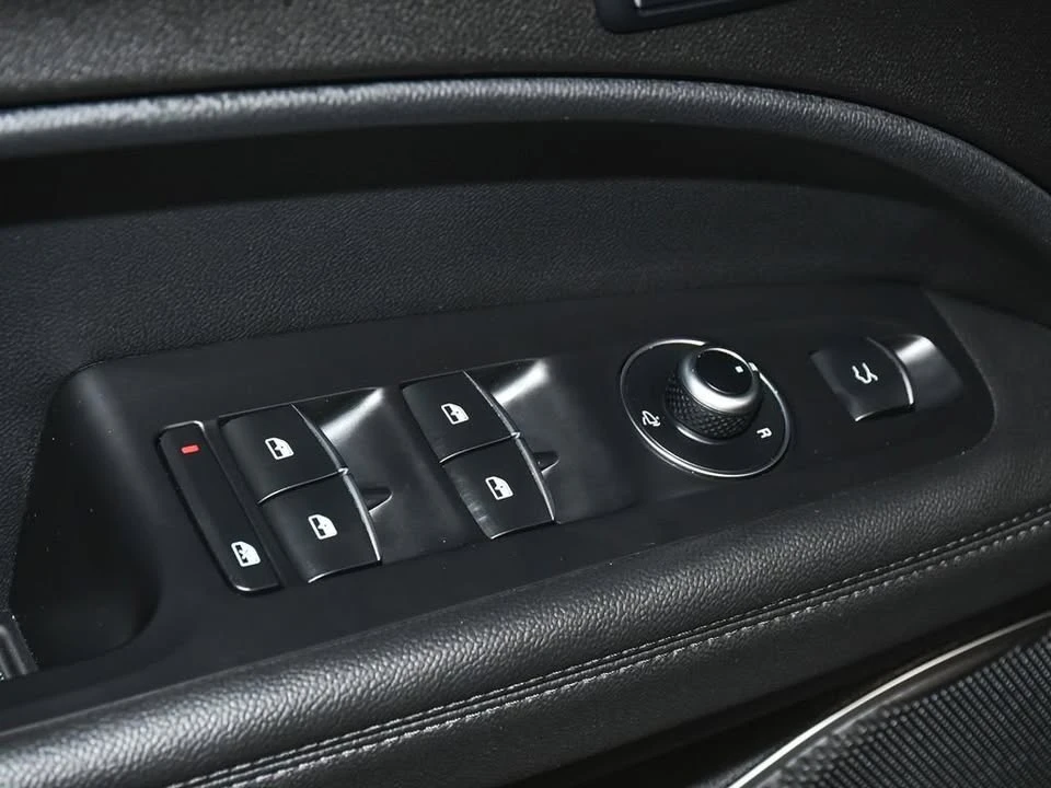 2022 Alfa Romeo Stelvio - Image 10 of 20