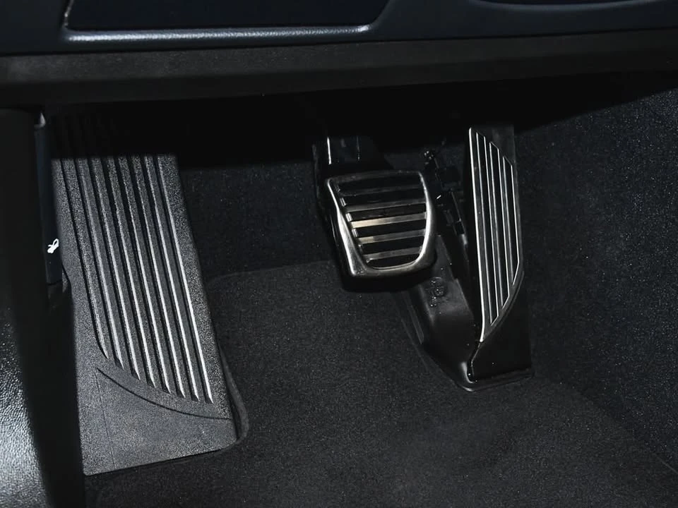 2022 Alfa Romeo Stelvio - Image 18 of 20